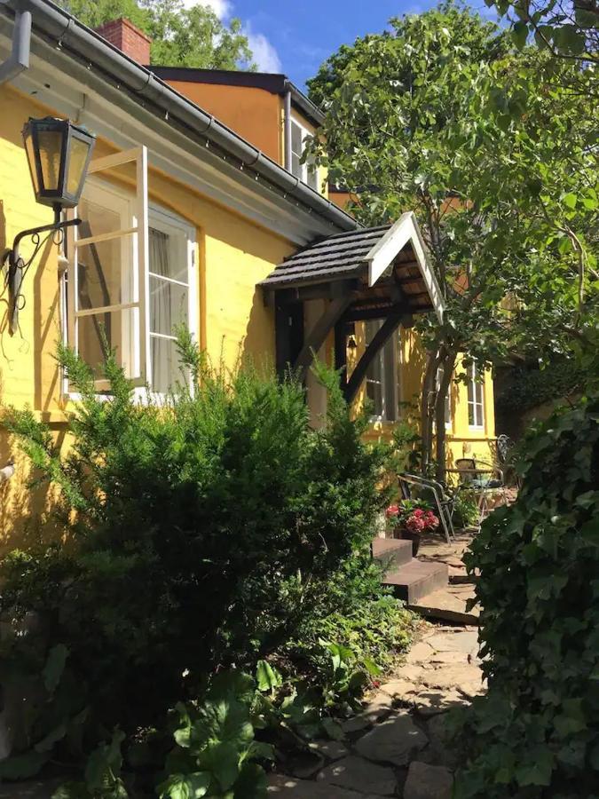 Charming Farm House In Gudhjem Bagian luar foto